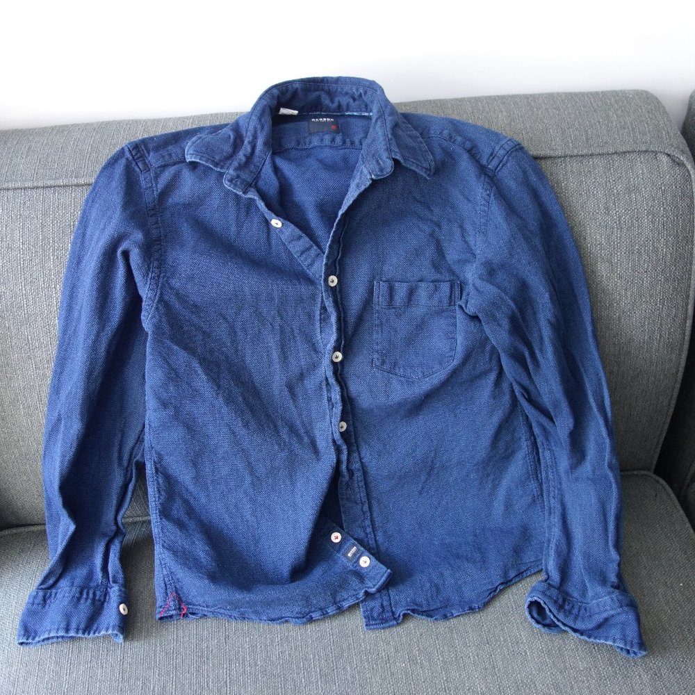 Benson New York Small Button Down Blue Denim Style Shirt Size S